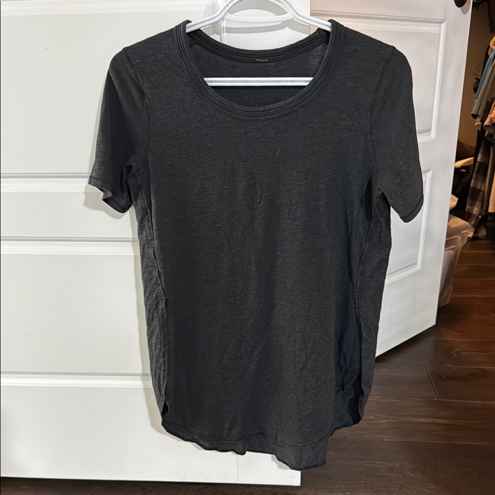 Lululemon shirt
